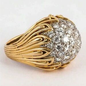 Elegant Crystal  Ring